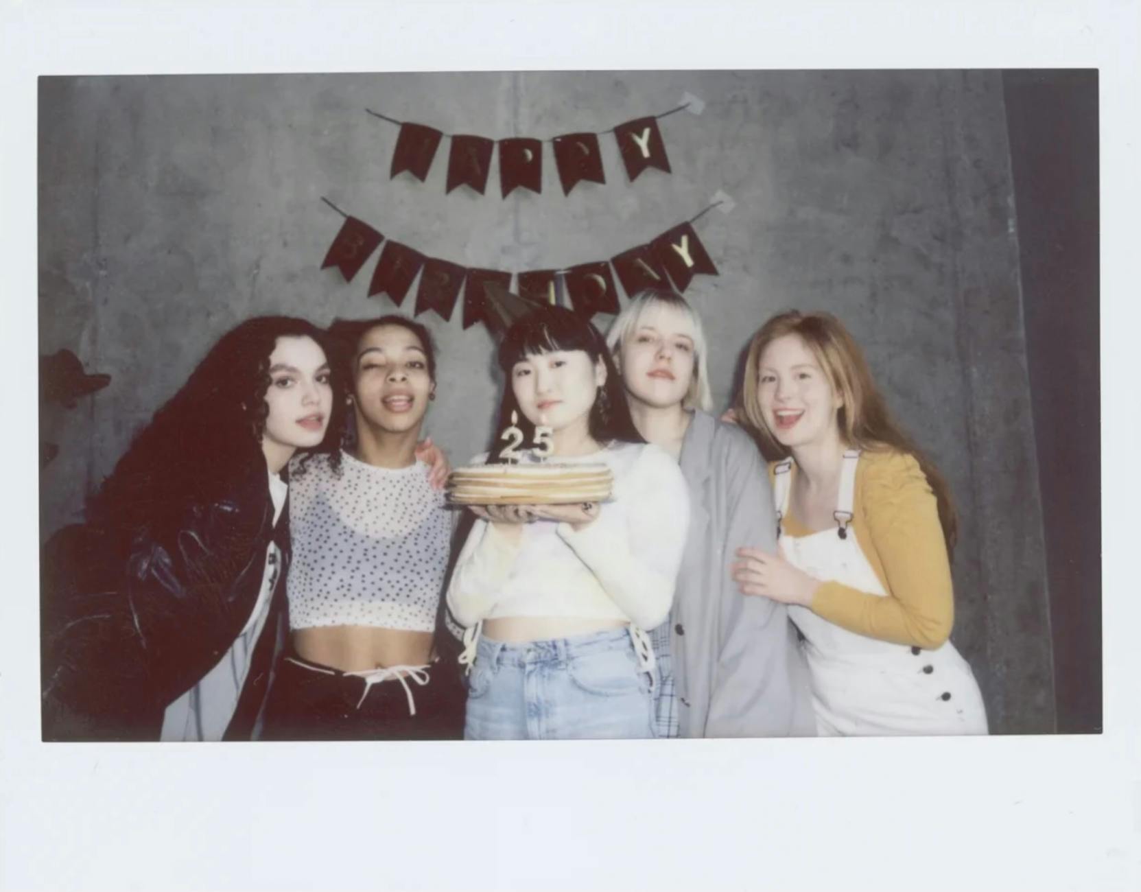 Życzenia urodzinowe dla koleżanki w zależności od okazji i relacji