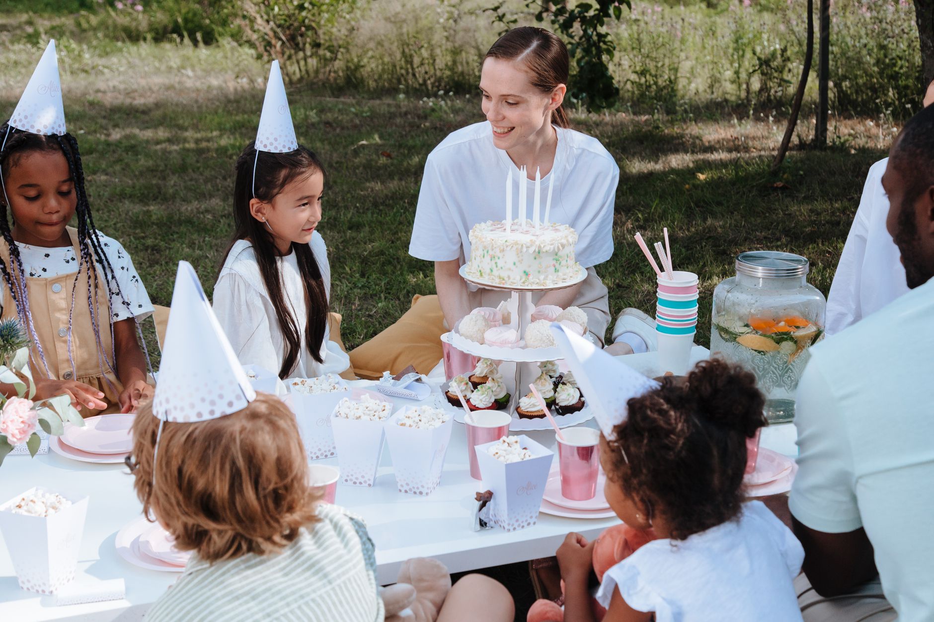 What to consider before choosing an online birthday memory book